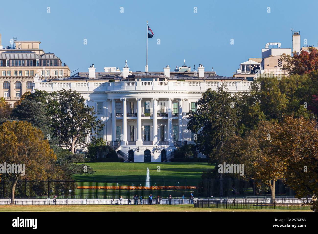 Panoramic view of the White House in Washington DC, USA Panoramic view ...