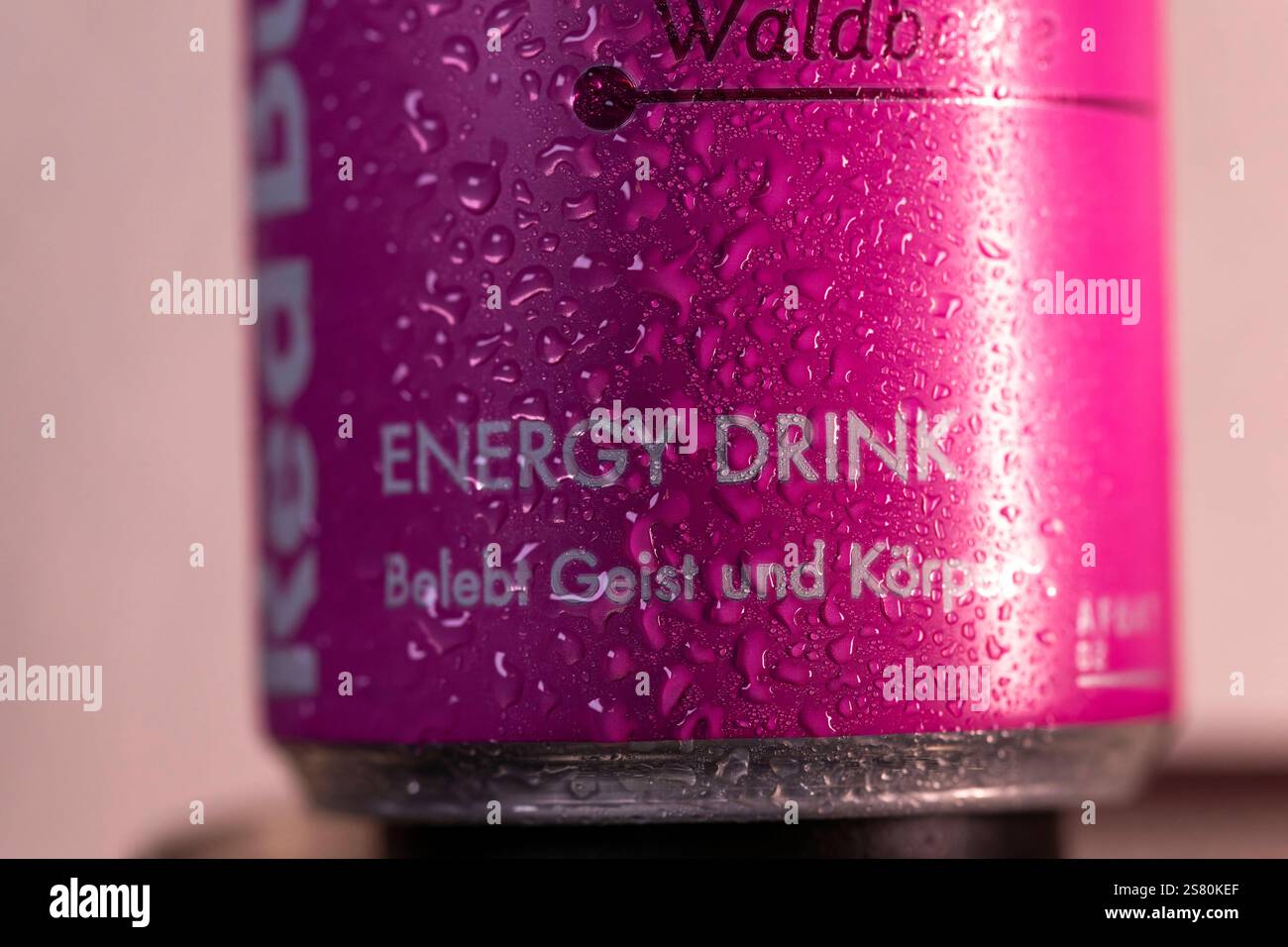 20.01.2025 Red Bull Getränk, Geschmacksrichtung Waldbeere 20.01.2025