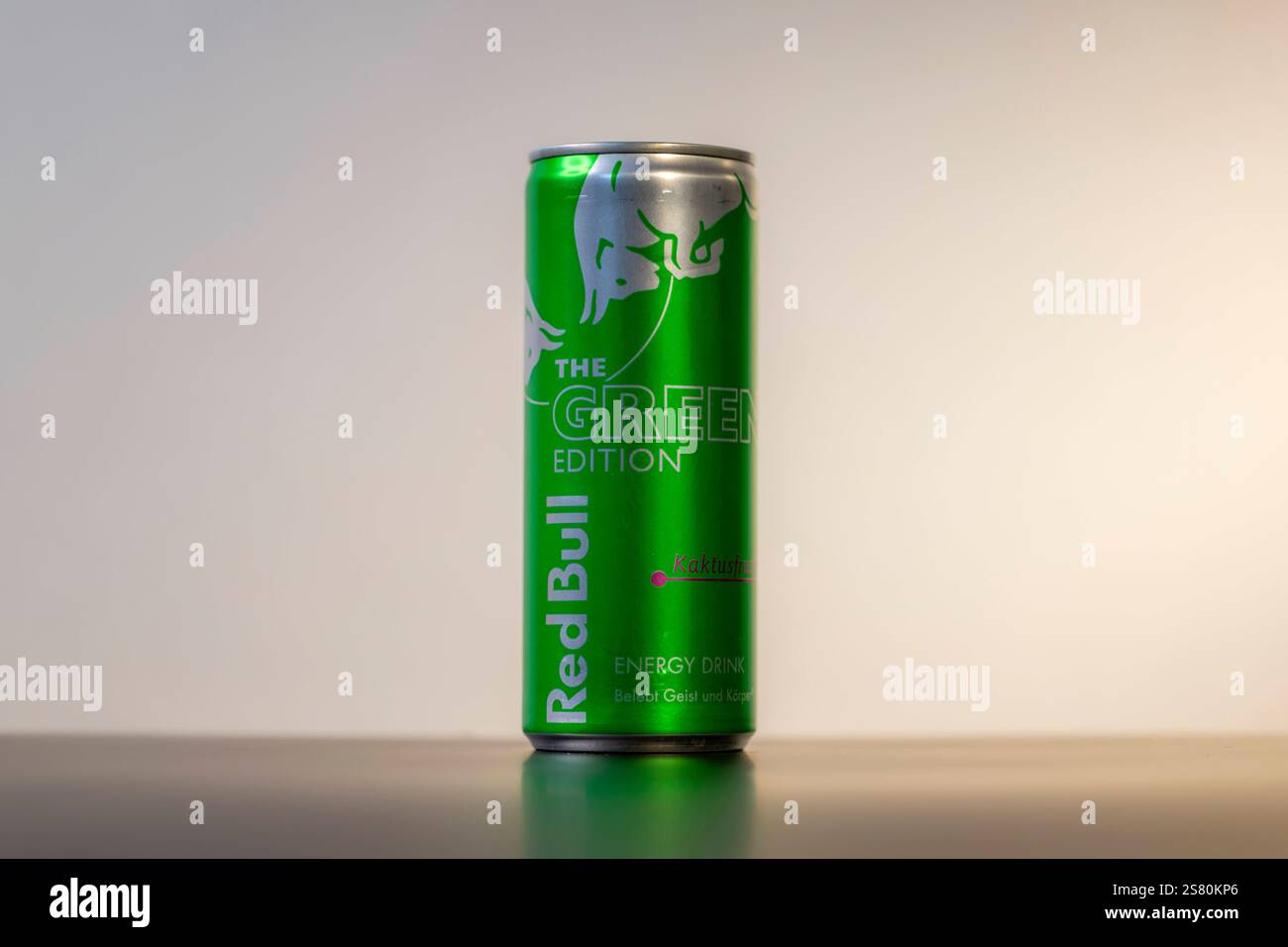 20.01.2025 Red Bull Getränke, Aktuelle neue Geschmacksrichtungen, Green