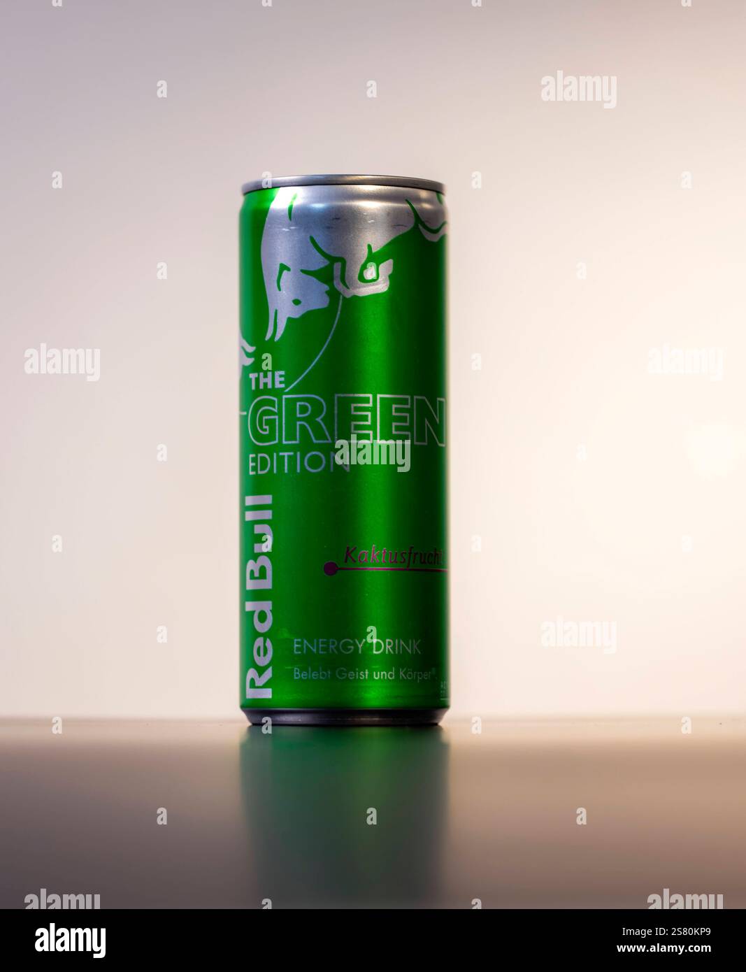 20.01.2025 Red Bull Getränke, Aktuelle neue Geschmacksrichtungen, Green