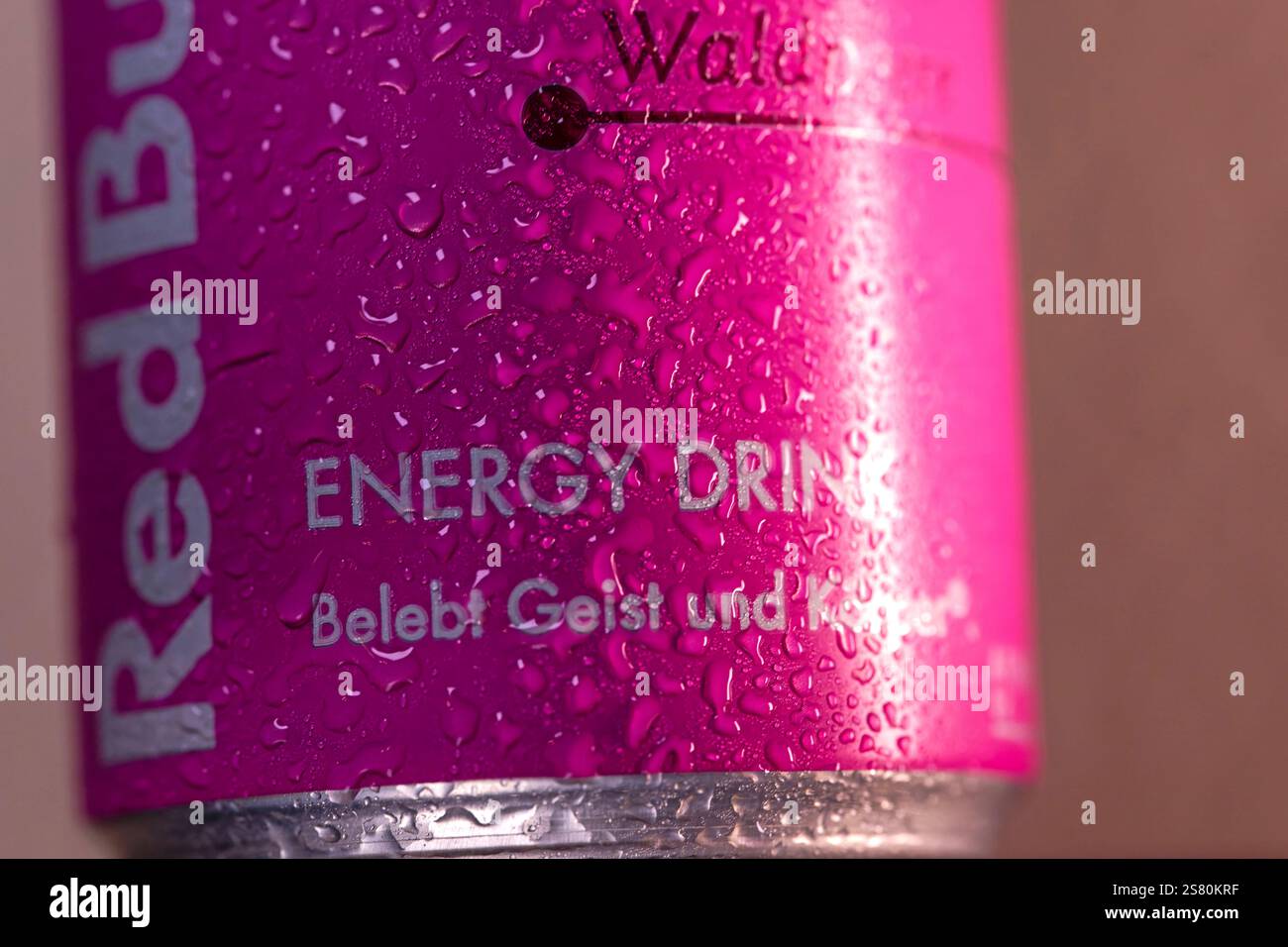 20.01.2025 Red Bull Getränk, Geschmacksrichtung Waldbeere 20.01.2025