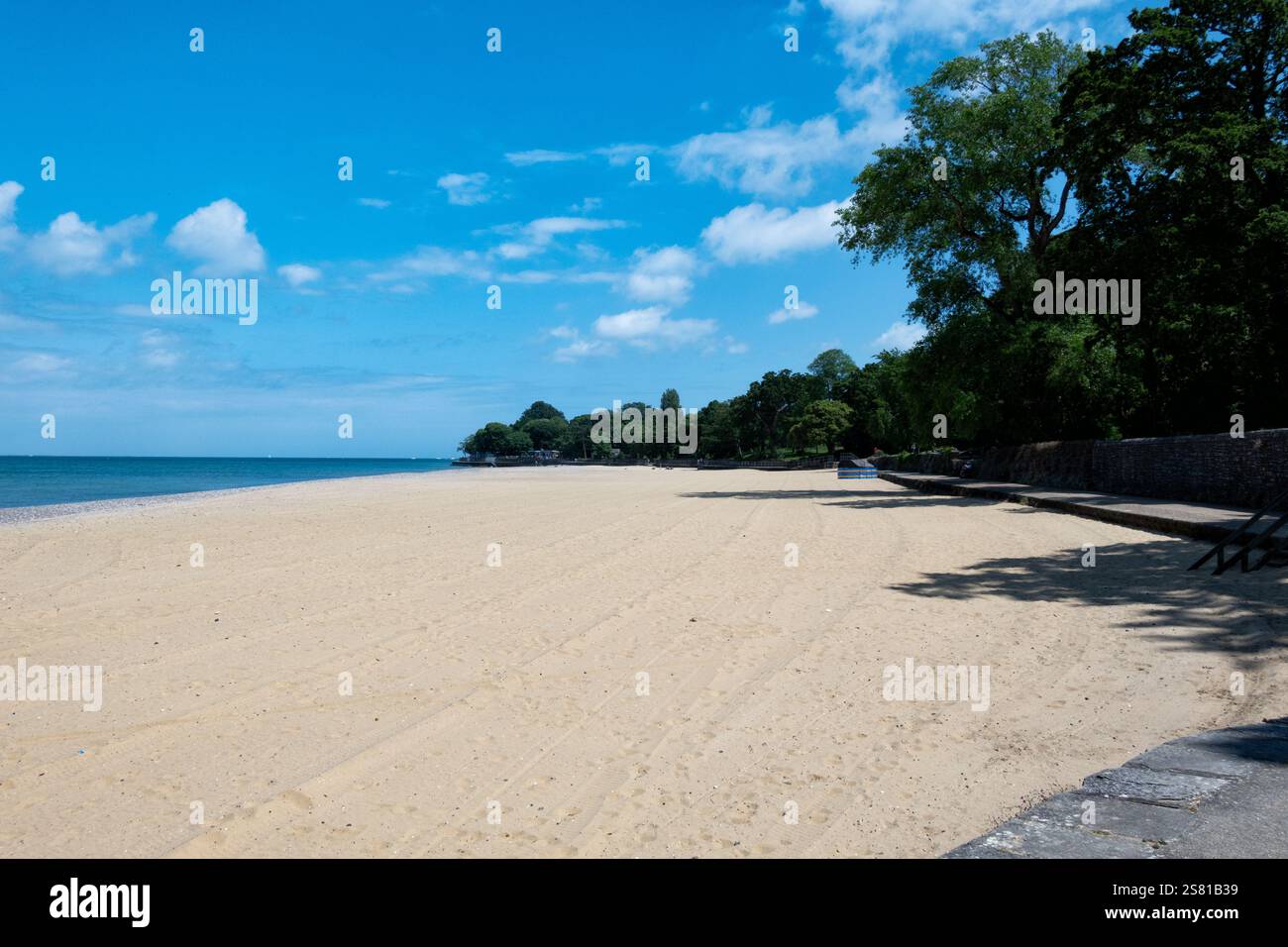 the-best-beaches-on-the-isle-of-wight-artofit