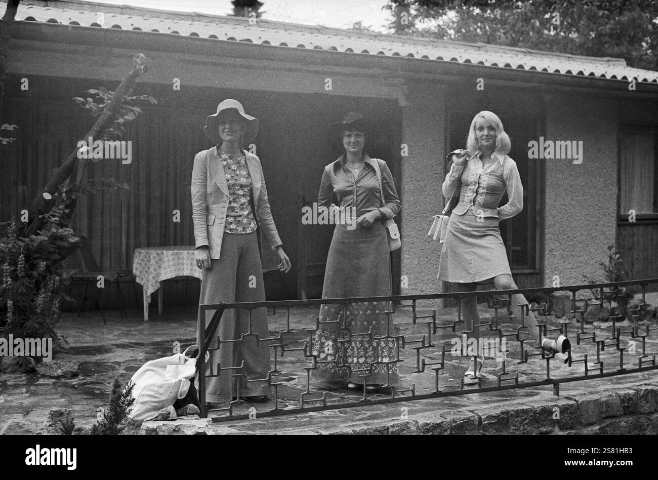 Die deutschen Fernsehballetttänzerinnen Susanne, Regina, Karin (Susanne ...