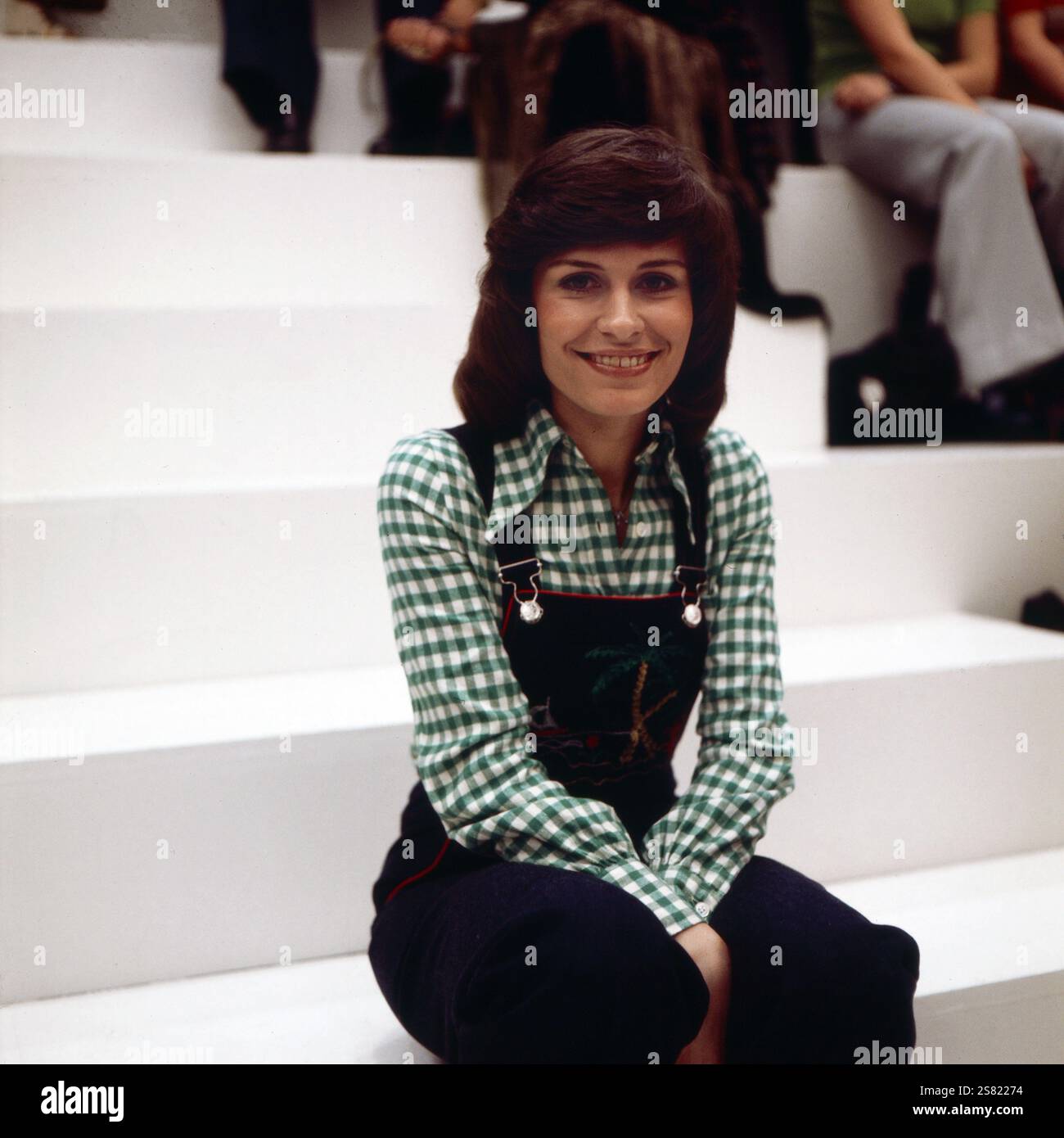 Mary Roos, deutsche Schlagersängerin, nach einem Auftritt, Deutschland ...