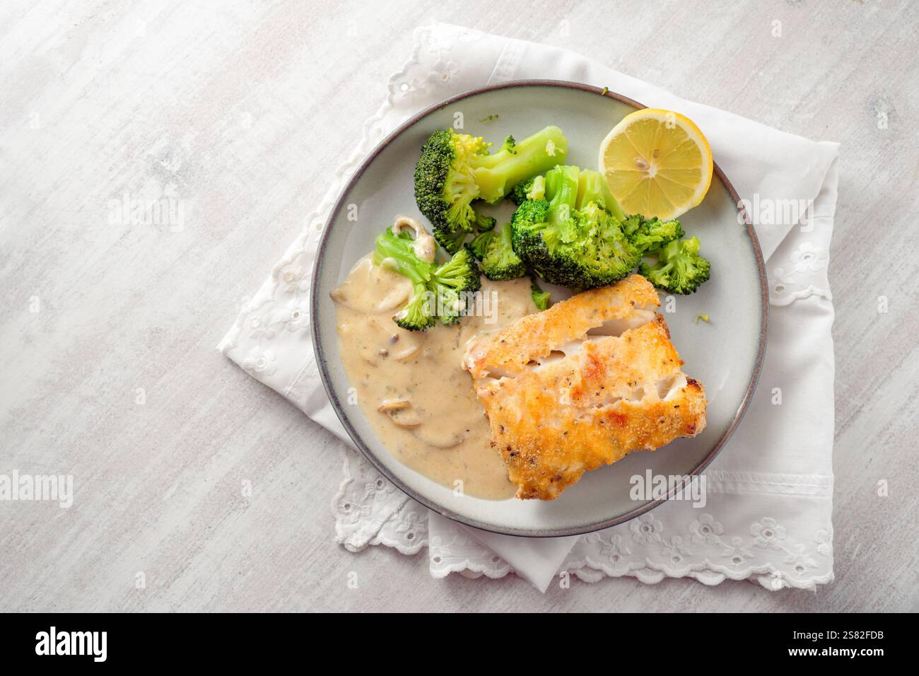 Breaded fish fillet broccoli hi-res stock photography and images - Alamy