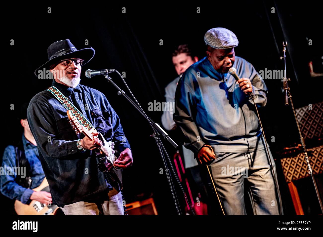 Chicago Blues Explosion Stock Photo - Alamy