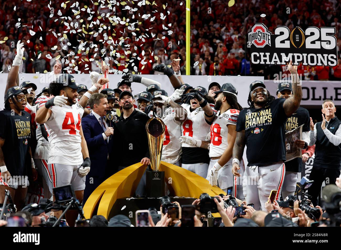 Ohio State celebrates after their win against Notre Dame in the College