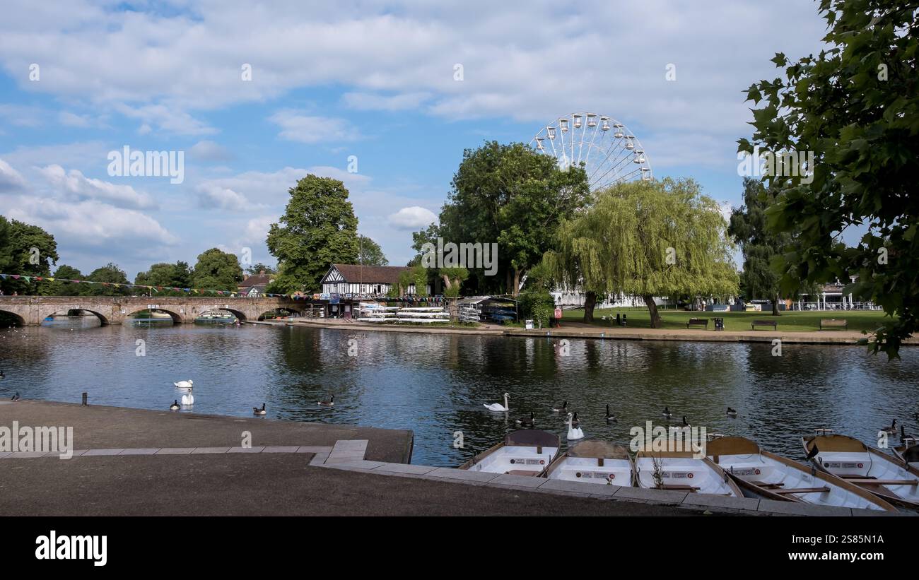 Scenic view of the River Avon on a sunny day, Stratford-upon-Avon, Warwickshire, England, United Kingdom Stock Photo