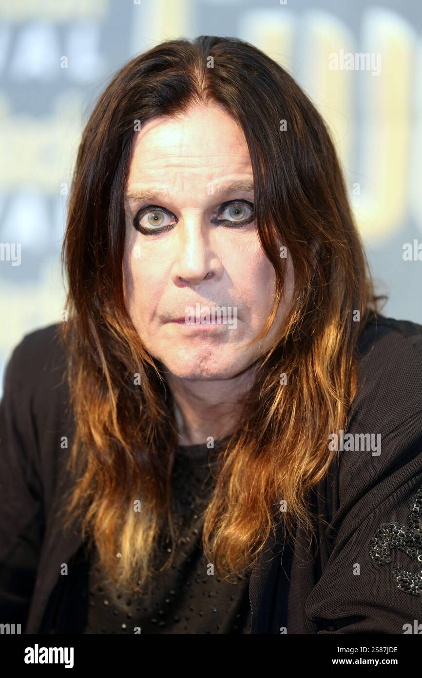 ozzy osbourne band bassist