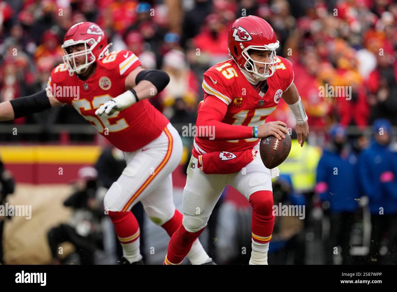 Kansas City Chiefs quarterback Patrick Mahomes (15) looks to pass