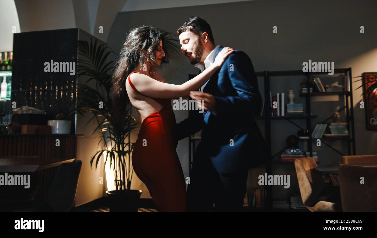 Dancing living room hi-res stock photography and images - Alamy