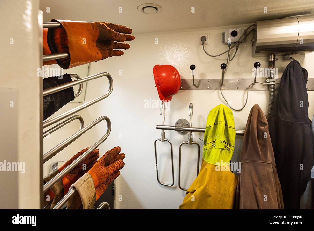 Illustration picture shows workers equipment pictured during a visit to ...
