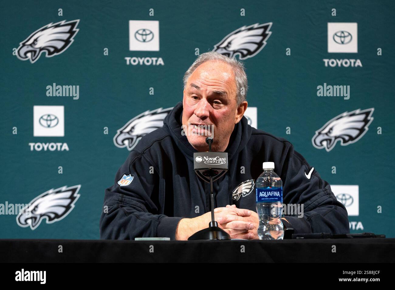 Philadelphia Eagles defensive coordinator Vic Fangio speaks with ...