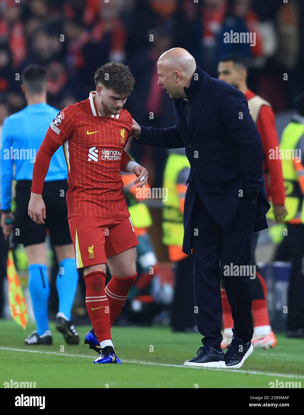 Liverpool, England, 21st January 2025. Liverpool’s Harvey Elliott