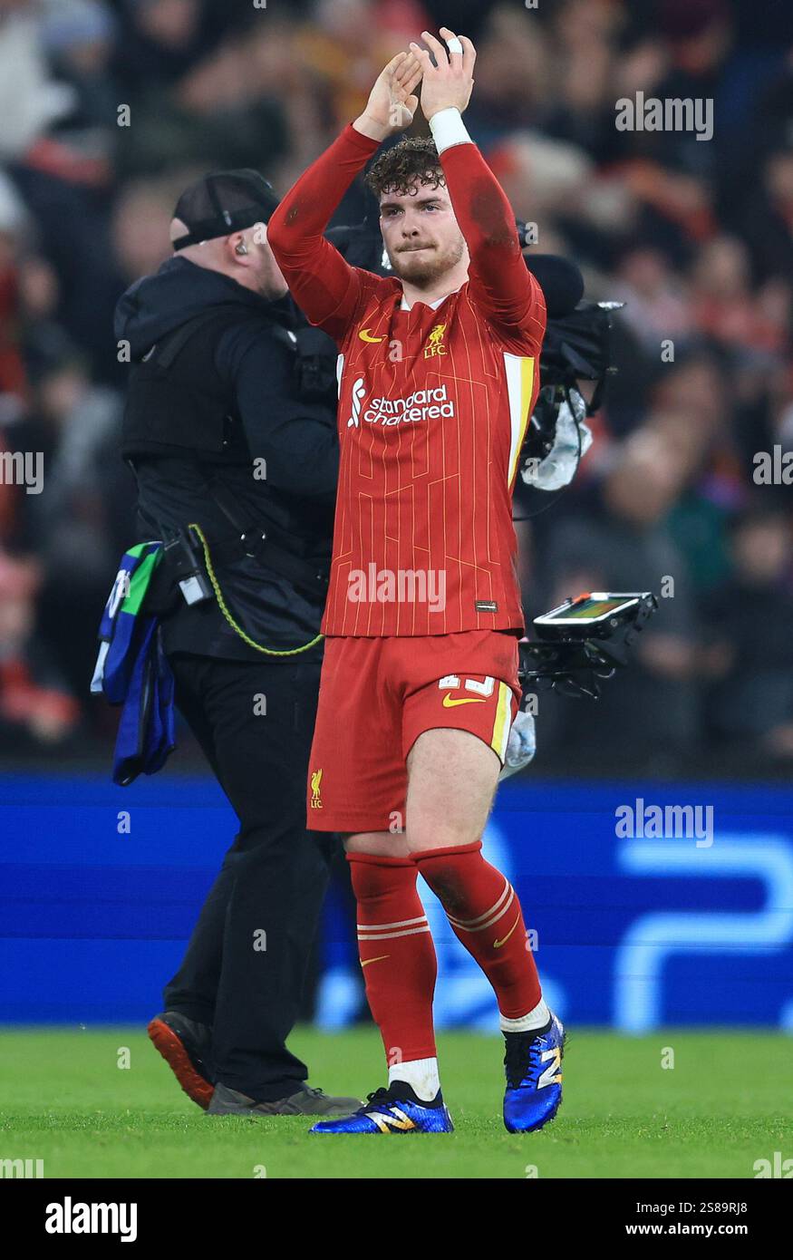 Liverpool, England, 21st January 2025. Liverpool’s Harvey Elliott
