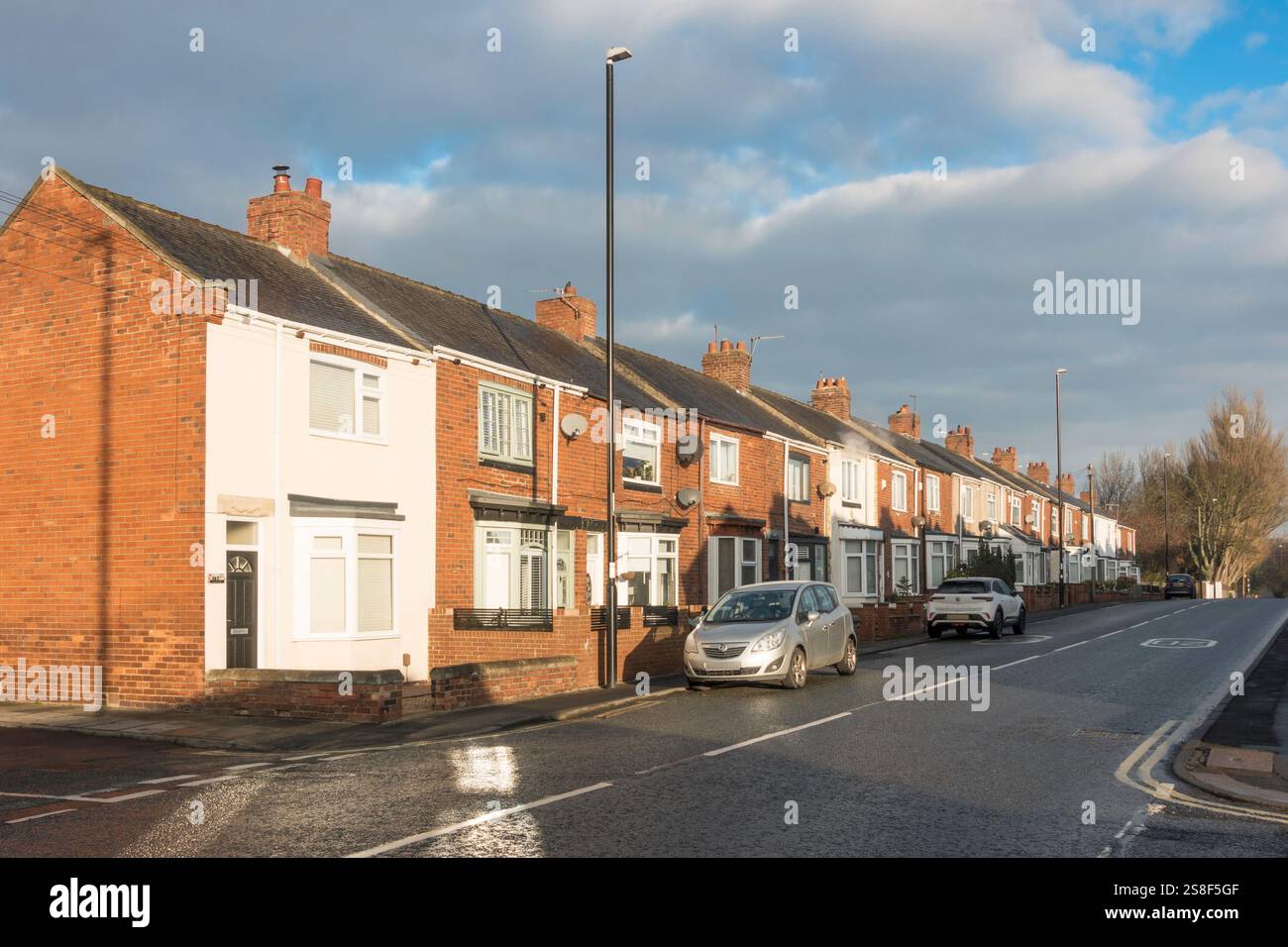A row of early 20th century terraced houses in Fatfield Road, Washington, England, UK Stock Photo