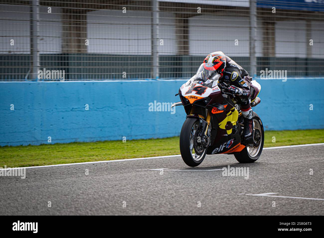 Jerez, Spain. 22nd Jan, 2025. 14, Sam Lowes, GBR, Ducati Panigale V4R, ELF Marc VDS Racing Team in action during the World Superbike Winter test, from January 22 to January 23, 2025, on the Circuit de Jerez de la Frontera, in Jerez de la Frontera, Spain&#xA; Credit: Independent Photo Agency/Alamy Live News Stock Photo