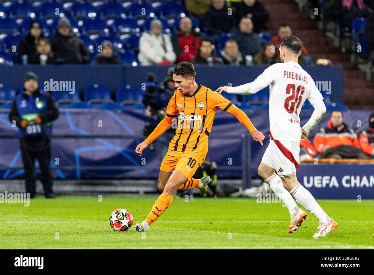 Sudakov (FC Shakhtar 10), Mathias Pereira Lage (Stade