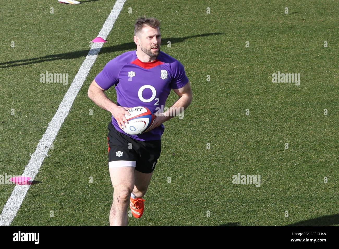 Elliot daly 6 nations 2025 hi-res stock photography and images - Alamy