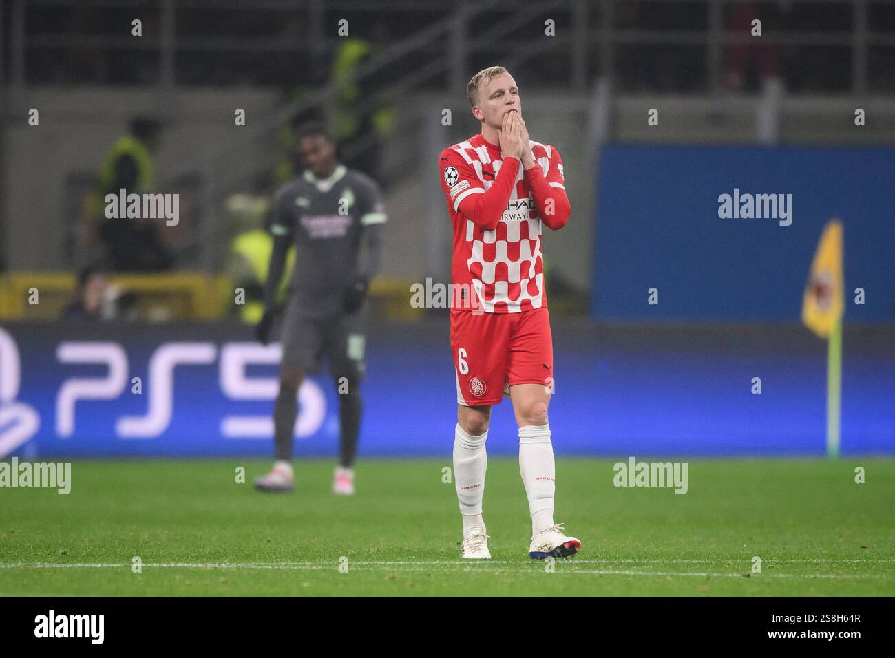 Girona FC players dejected 3. Can Girona challenge for top spots in Segunda this season?