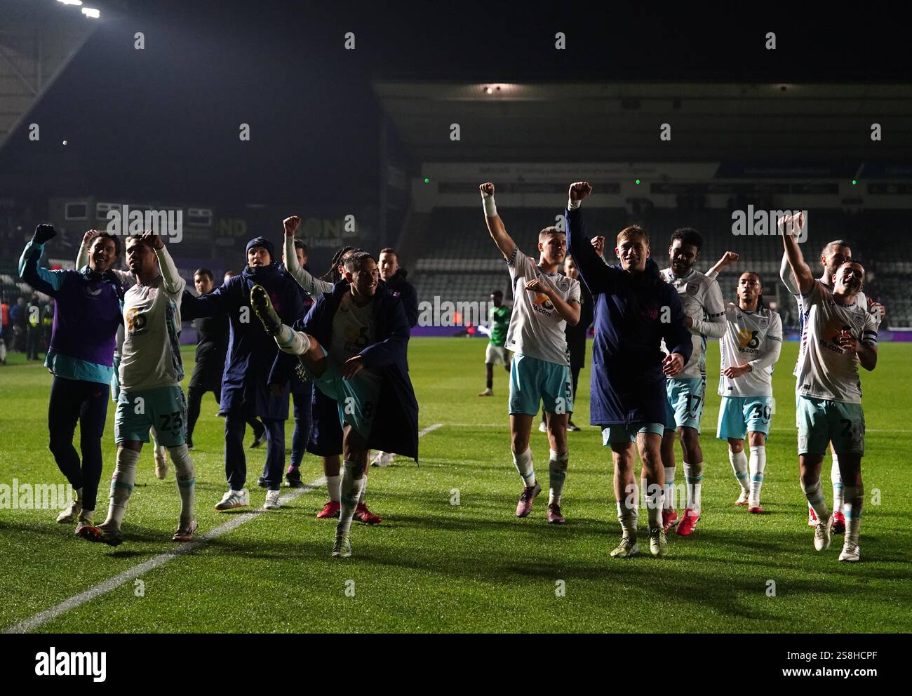 Burnley players celebrate following the Sky Bet Championship match at