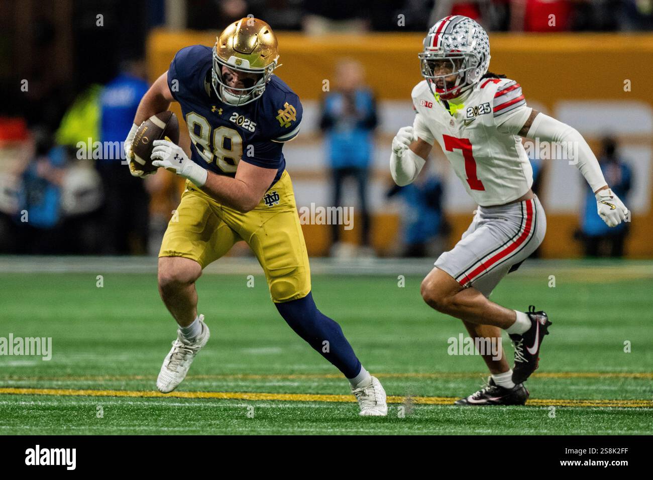Ohio State cornerback Jordan Hancock (7) pursues Notre Dame tight end