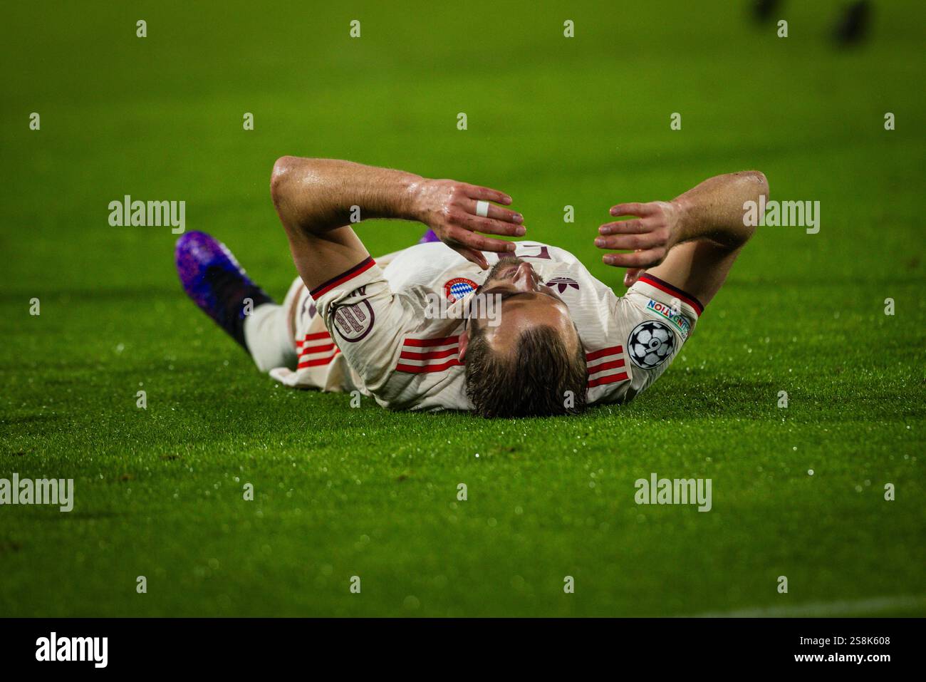 Rotterdam, Netherlands. 22nd Jan 2025. Harry Kane (FCB) Feyenoord