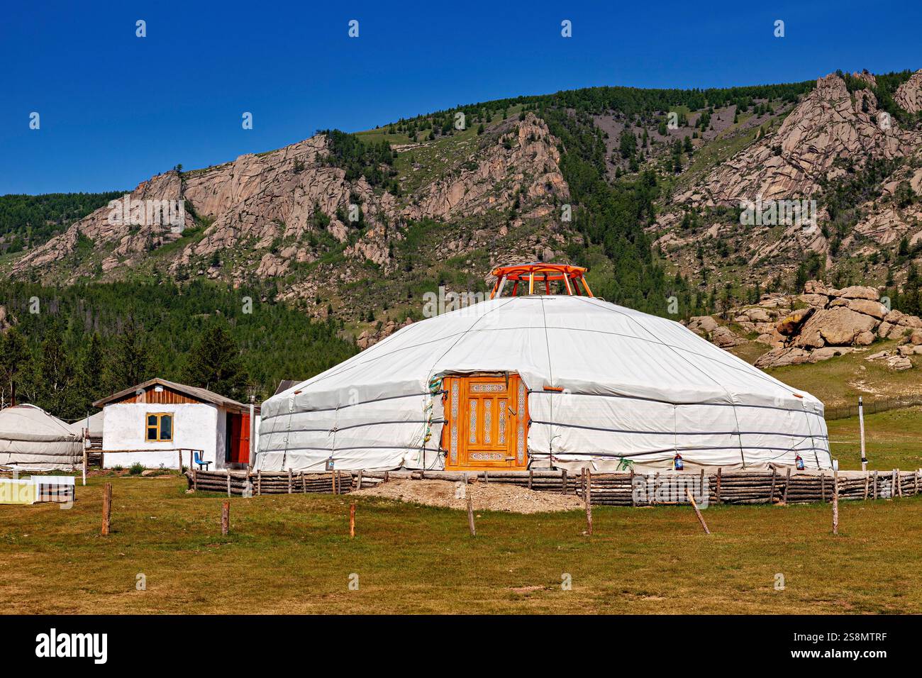 A yurt camp of nomadic Mongolians Stock Photo - Alamy