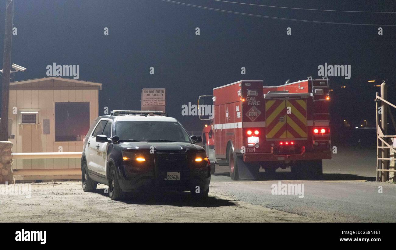 Castaic, California, USA. 22nd Jan, 2025. Hughes fire, in Castaic, forced evacuations at Los Angeles County Jail and came dangerously close to the facility. (Credit Image: © Amy Katz/ZUMA Press Wire) EDITORIAL USAGE ONLY! Not for Commercial USAGE! Stock Photo
