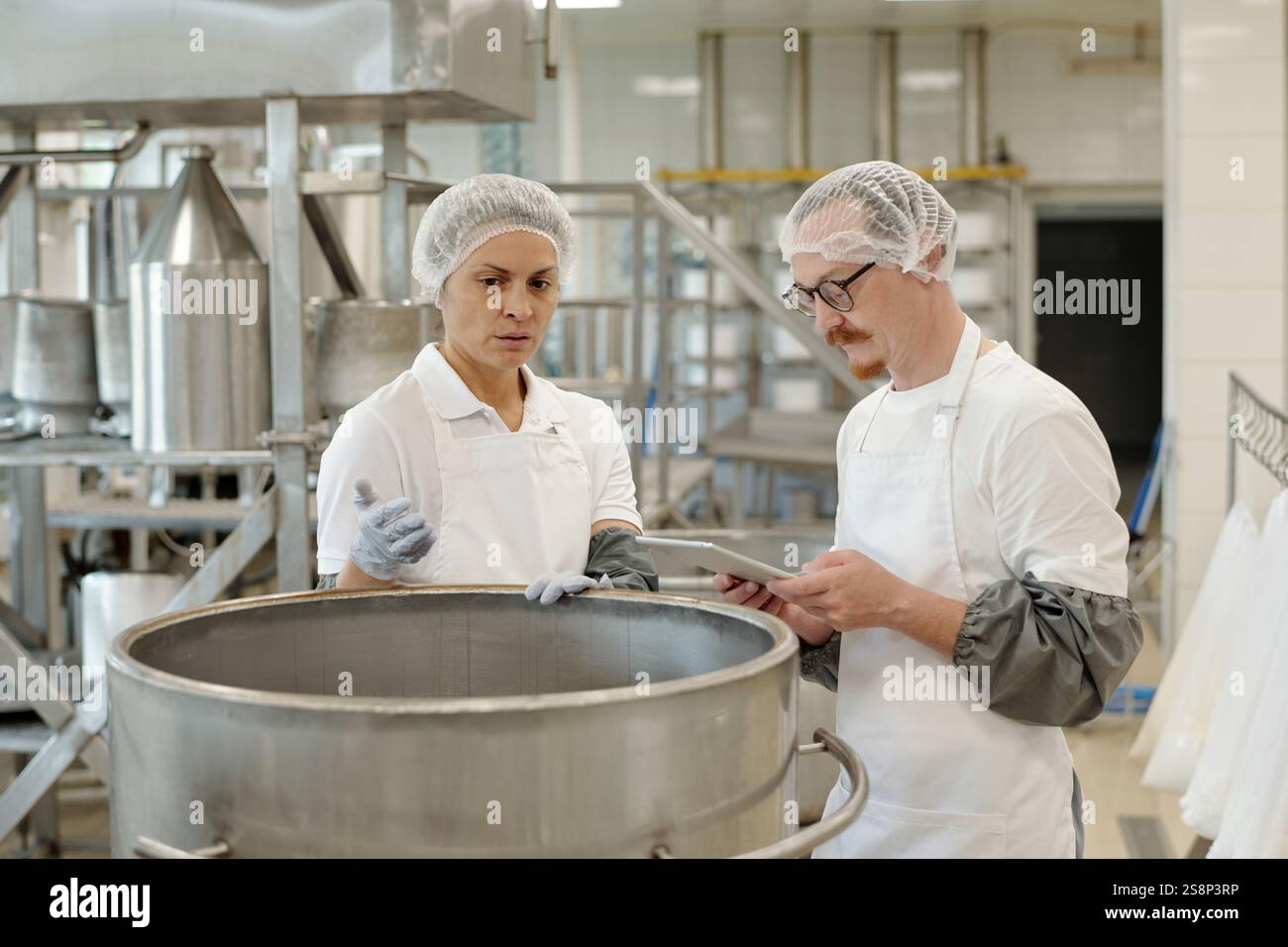Food Shop Inspection Food safety inspection hi-res stock photography and images - Alamy
