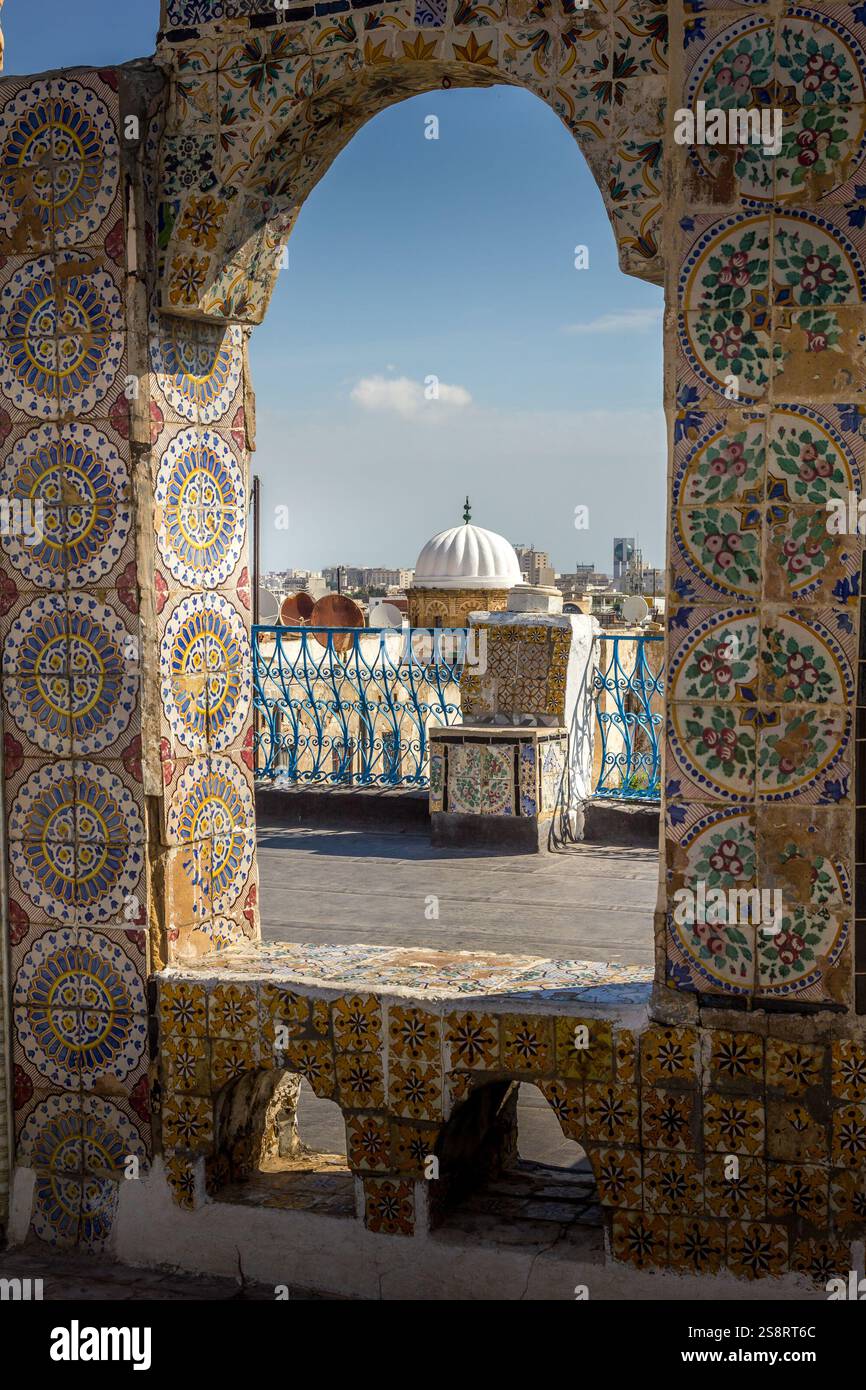 Rooftop islam hi-res stock photography and images - Alamy
