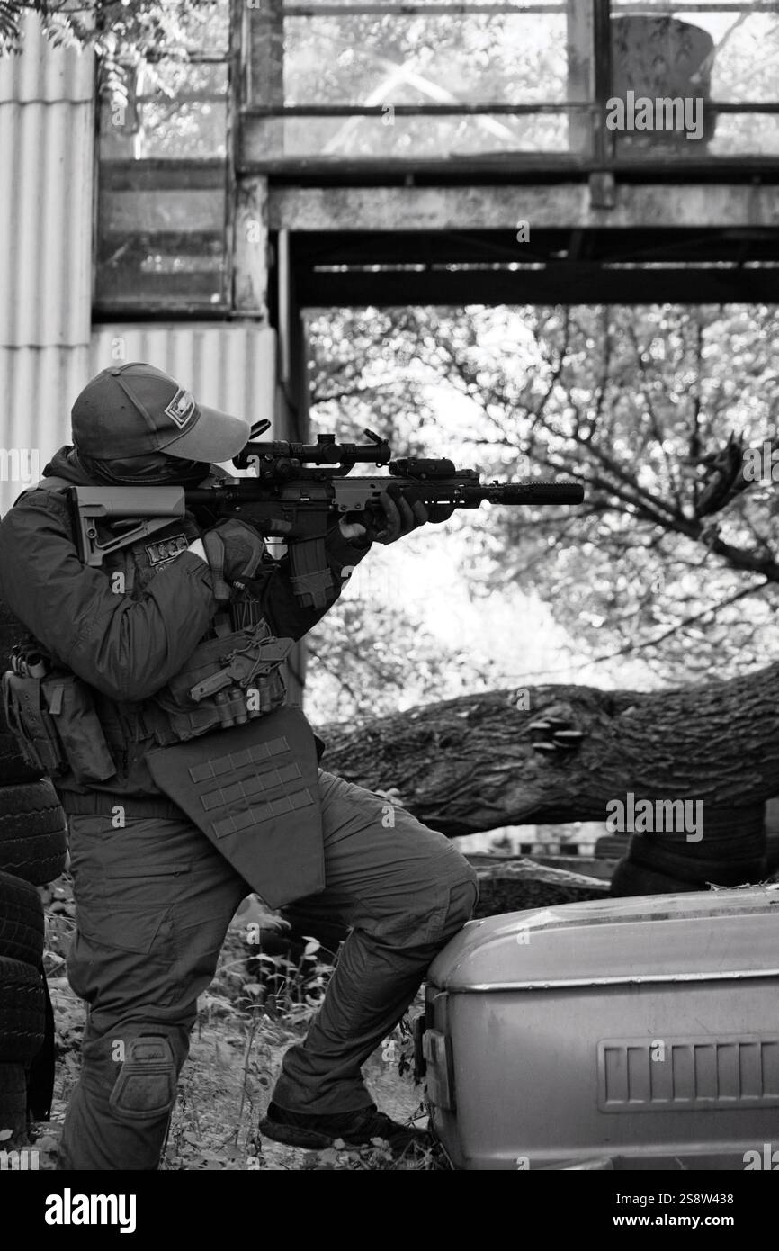 Tactical operation hi-res stock photography and images - Alamy