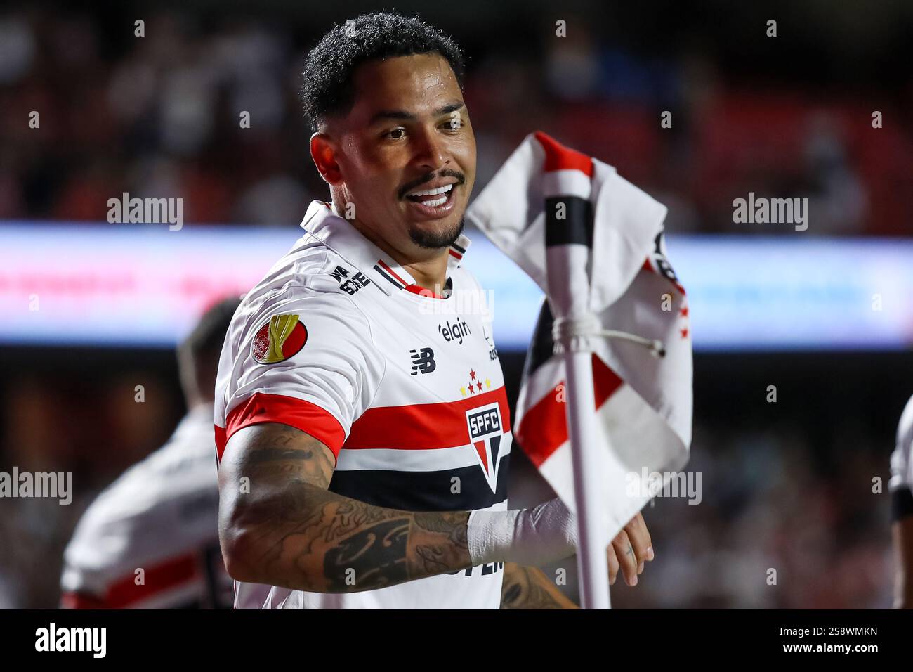 Luciano player of Sao Paulo celebrates the goal during the game
