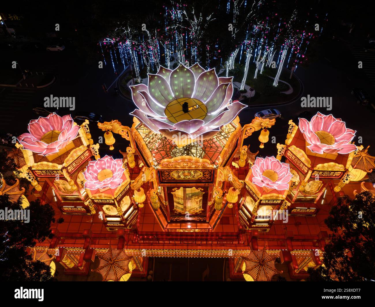 The 2025 Greater Bay Area Lantern Carnival gets ready in Guangzhou City ...