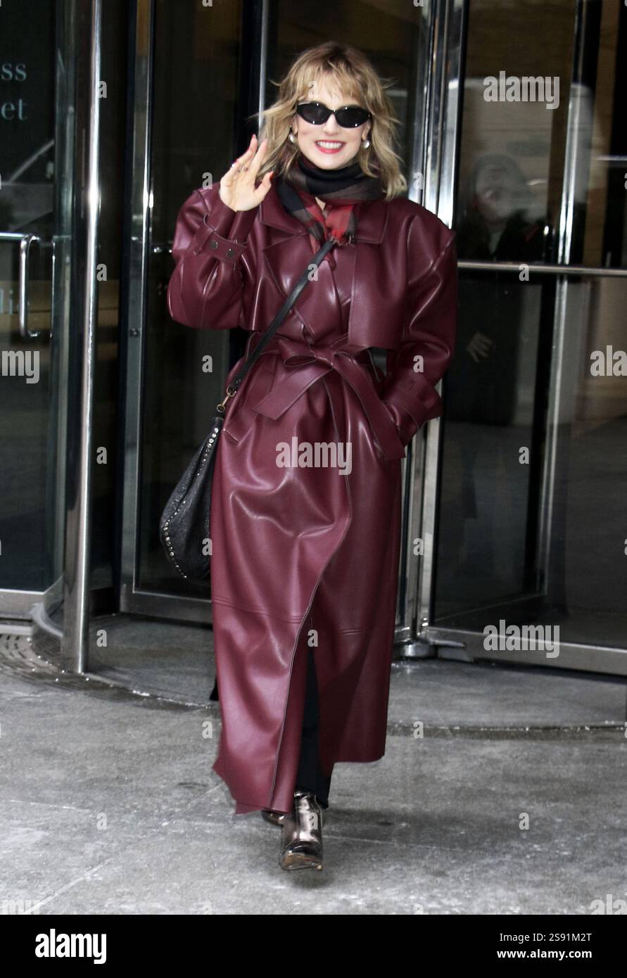 NEW YORK, NY JANUARY 23 JoJo seen exiting the Elvis Duran Show on