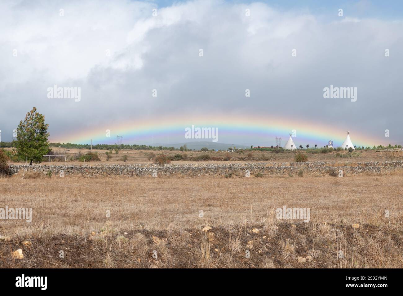 Samozza Big Rainbow in Santa Catalina de Somoza in the cloudy sky on the Camino ...