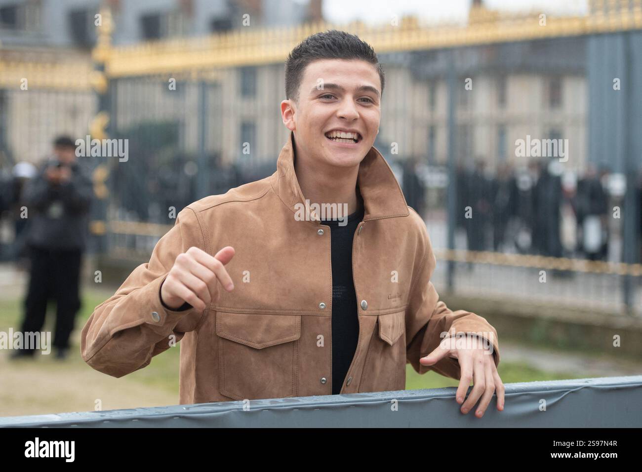 Malik Frikah Attending The Dior Homme Menswear Fall Winter 2025 2026 malik-frikah-attending-the-dior-homme-menswear-fall-winter-2025-2026