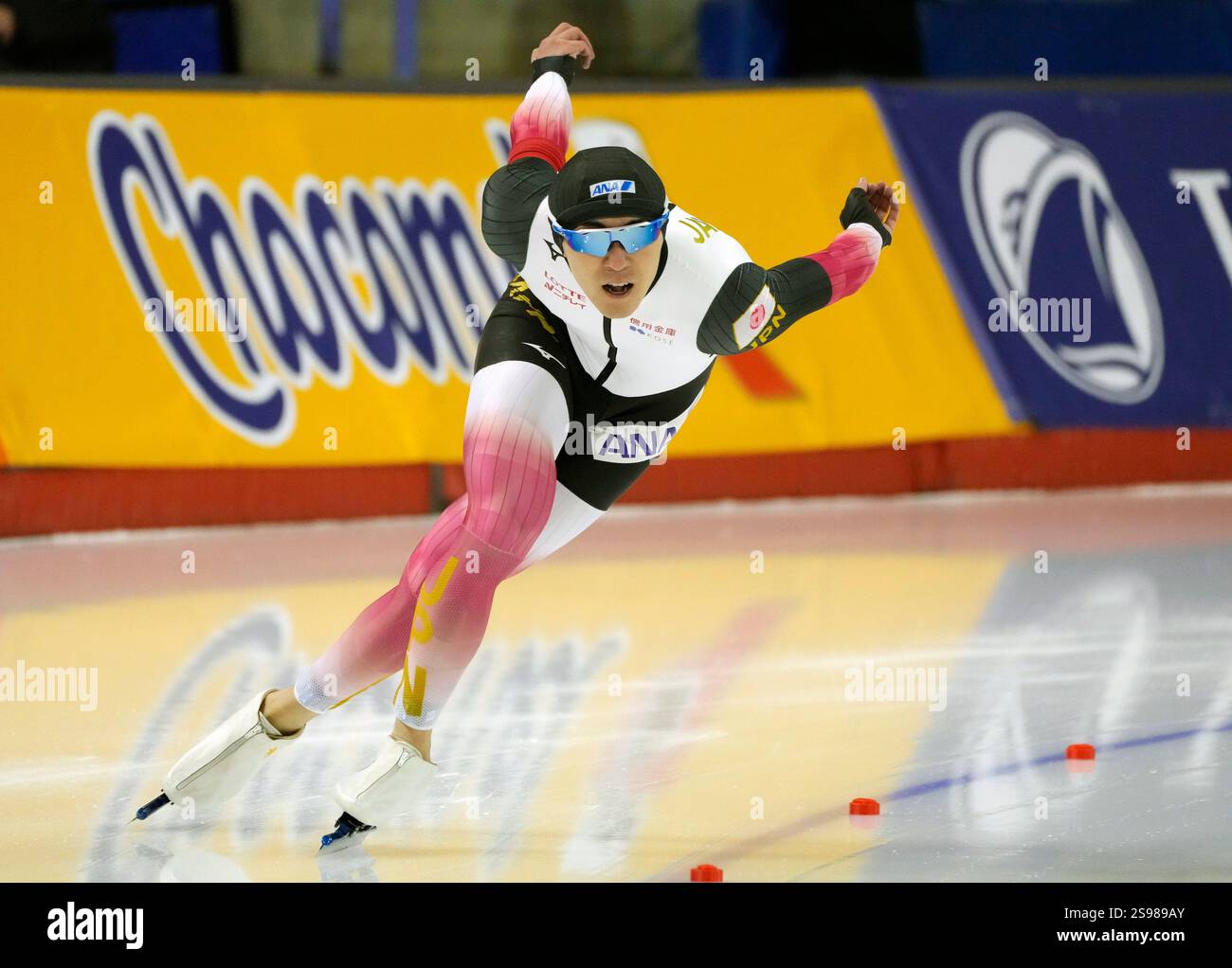 Japan's Taiyo Nonomura races in the men's 1500metre event at the ISU