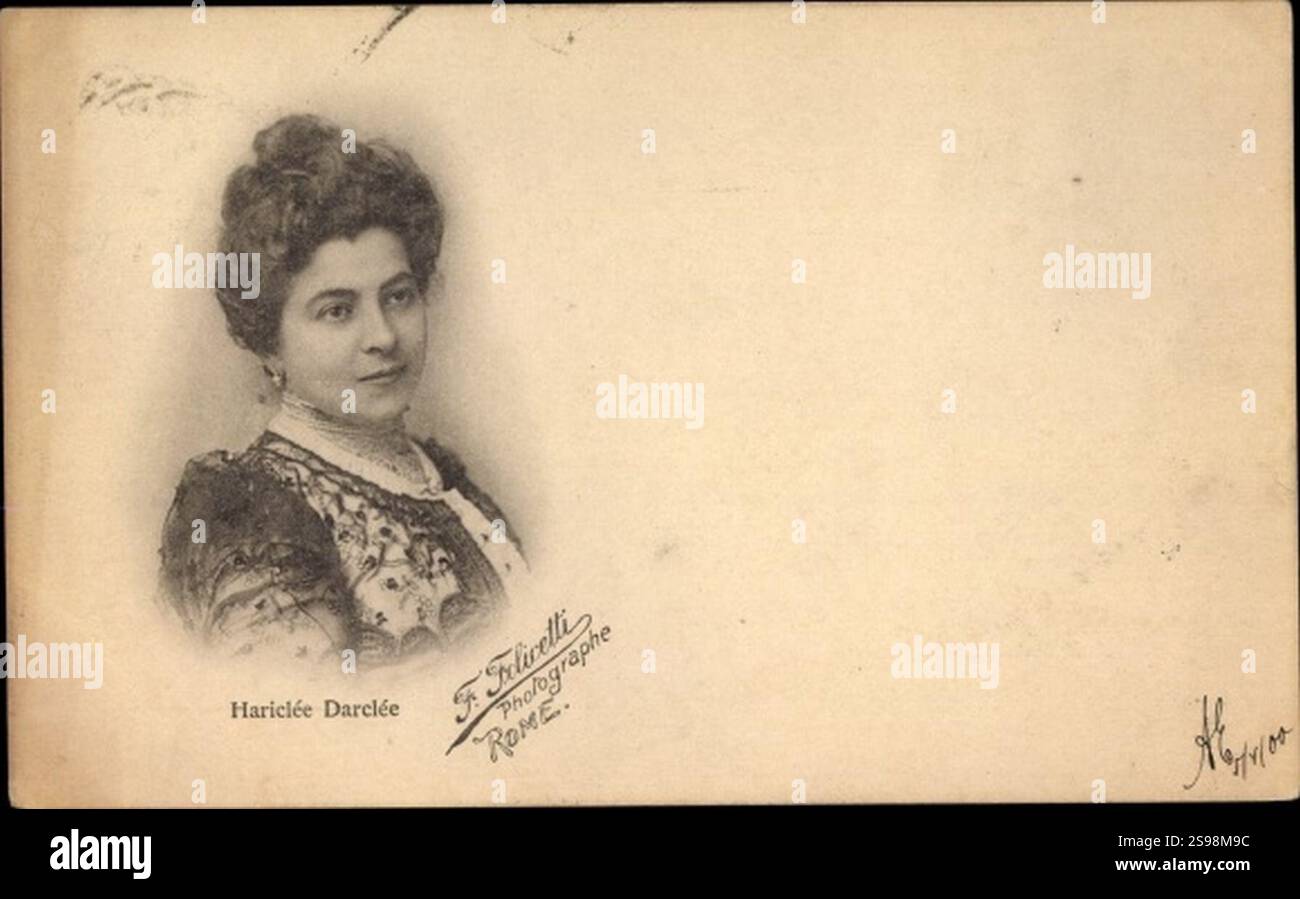 Darclee hi-res stock photography and images - Alamy