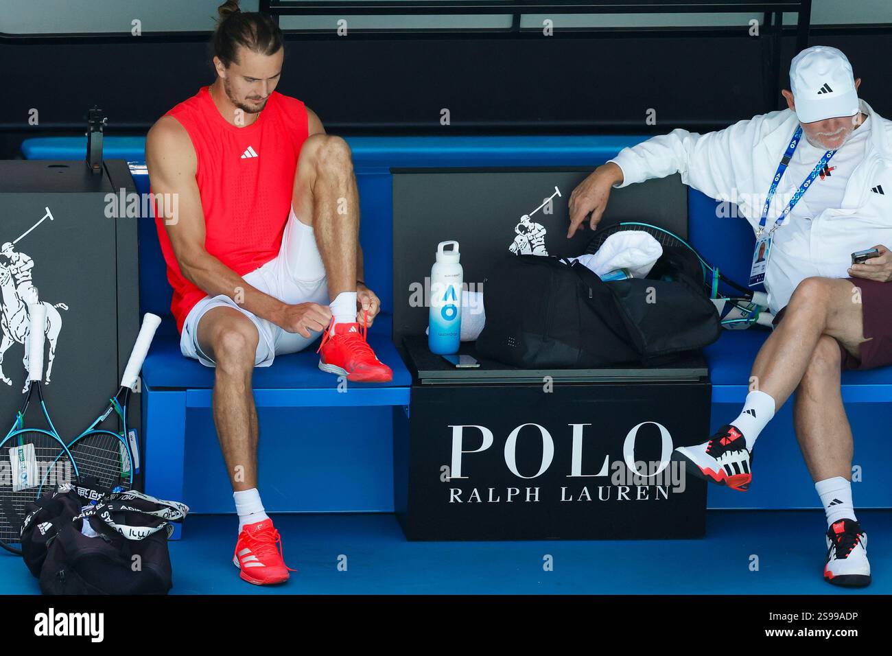 What Shoes Did Zverev Wear at the 2025 Australian Open?