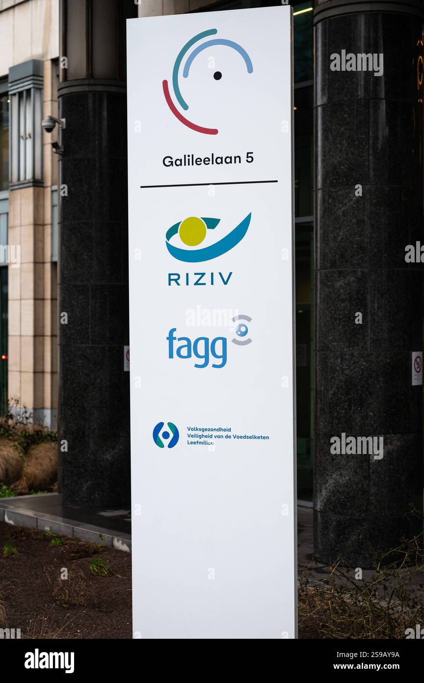 Building and entrance of the National Institute for Health and ...