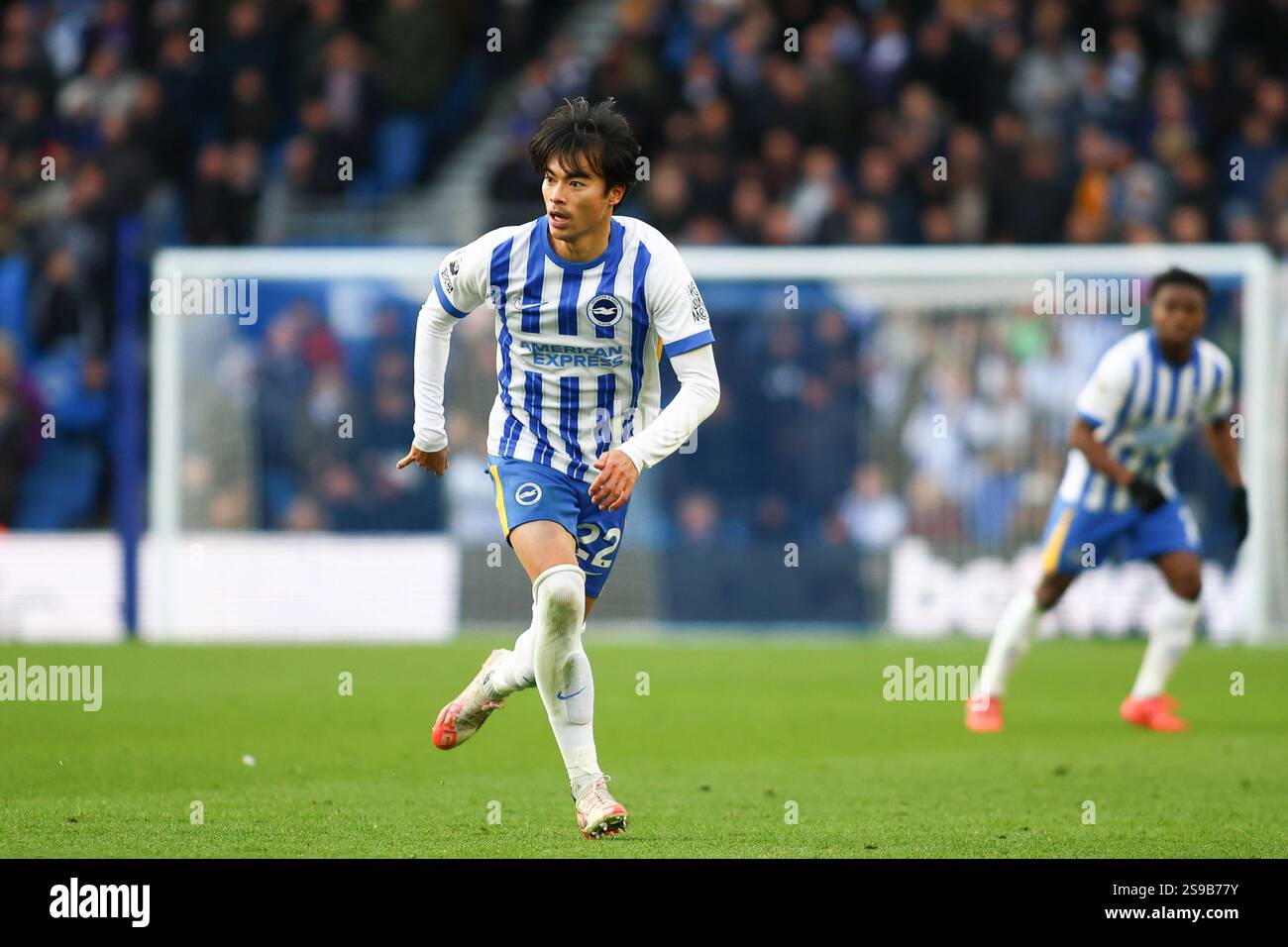 Brighton, England, January 25th 2025: Kaoru Mitoma (22 Brighton & Hove ...