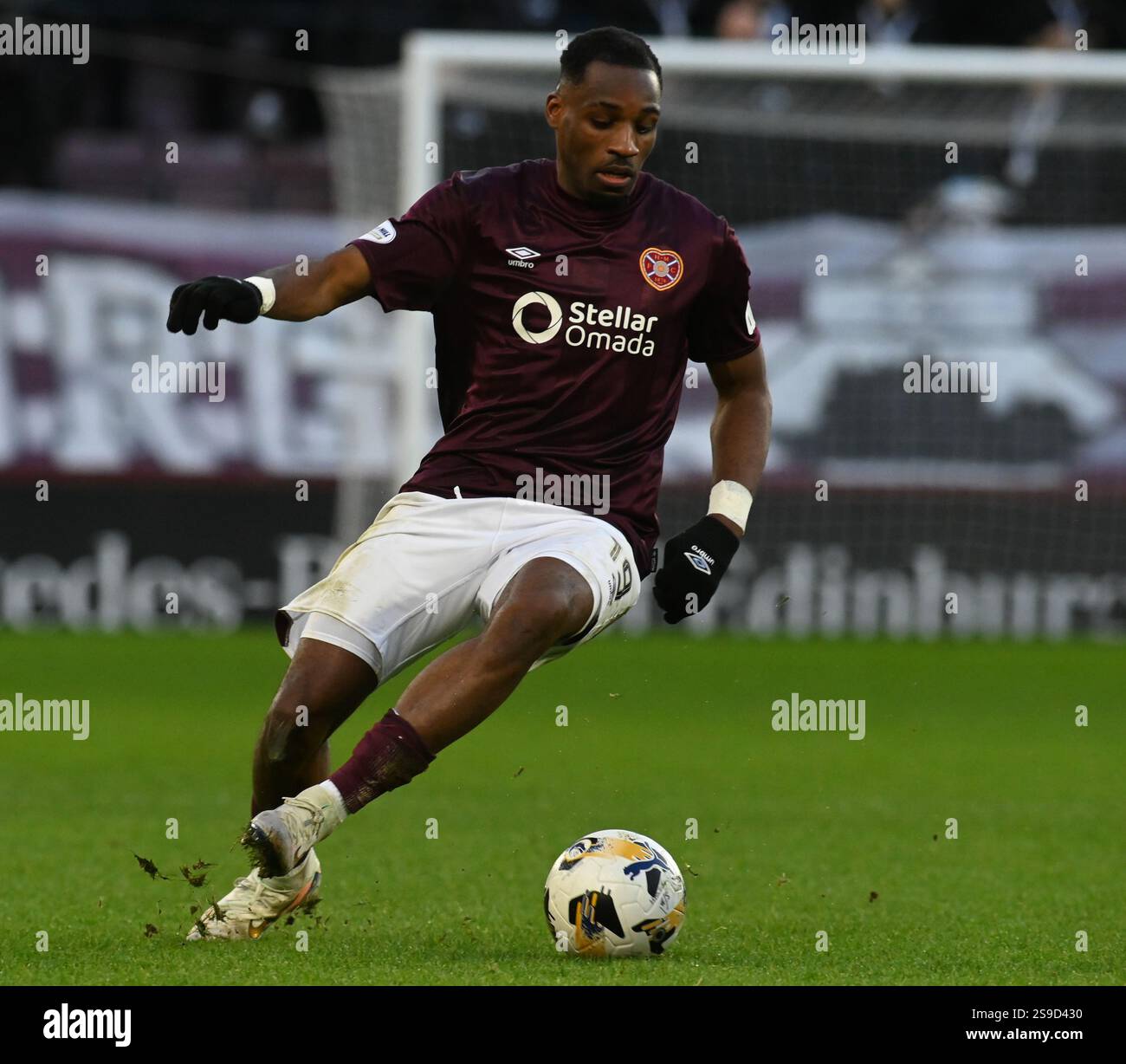 tynecastle-park-edinburgh-scotland-uk-25th-jan-25-william-hill