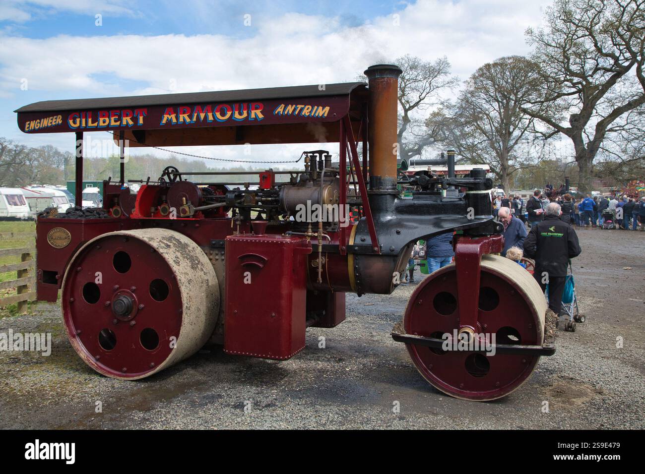 Steam Roler Vehicle Restored steam roller Stock Photo - Alamy