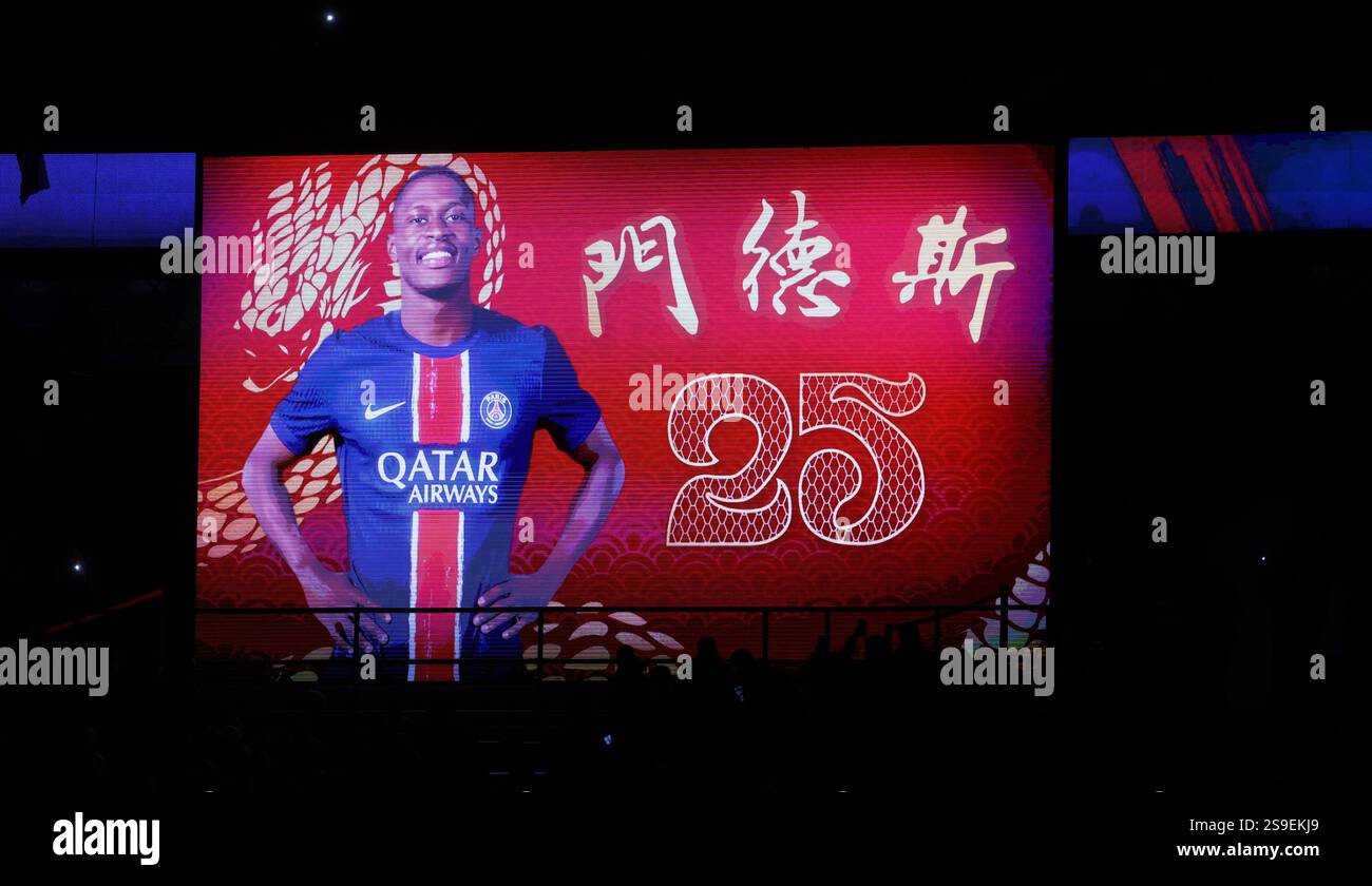 (250126) -- PARIS, Jan. 26, 2025 (Xinhua) -- TV screen displays players' names in Chinese aimed to celebrate the upcoming Spring Festival, or the Chinese Lunar New Year, before a French Ligue 1 football match between Paris Saint-Germain and Stade de Reims as part of the Day of China activites to celebrate the Chinese Lunar New Year in Paris, France, Jan. 25, 2025. (Xinhua/Gao Jing) Credit: Xinhua/Alamy Live News Stock Photo