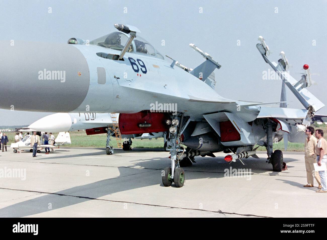 Sukhoi su 33 hi-res stock photography and images - Alamy Sukhoi su 33 hi-res stock photography and images - Alamy