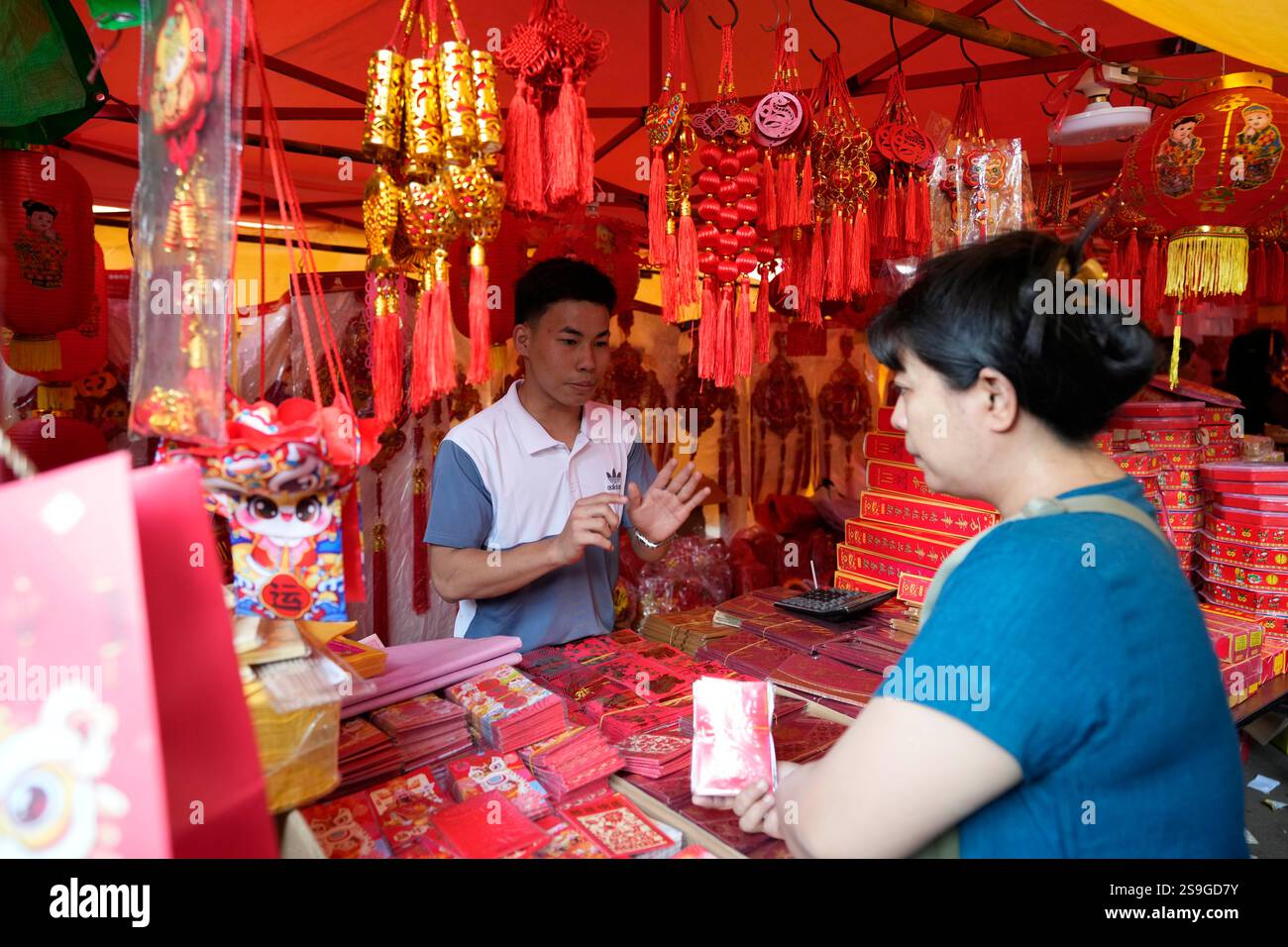 chinatown chinese new year decorations 2025