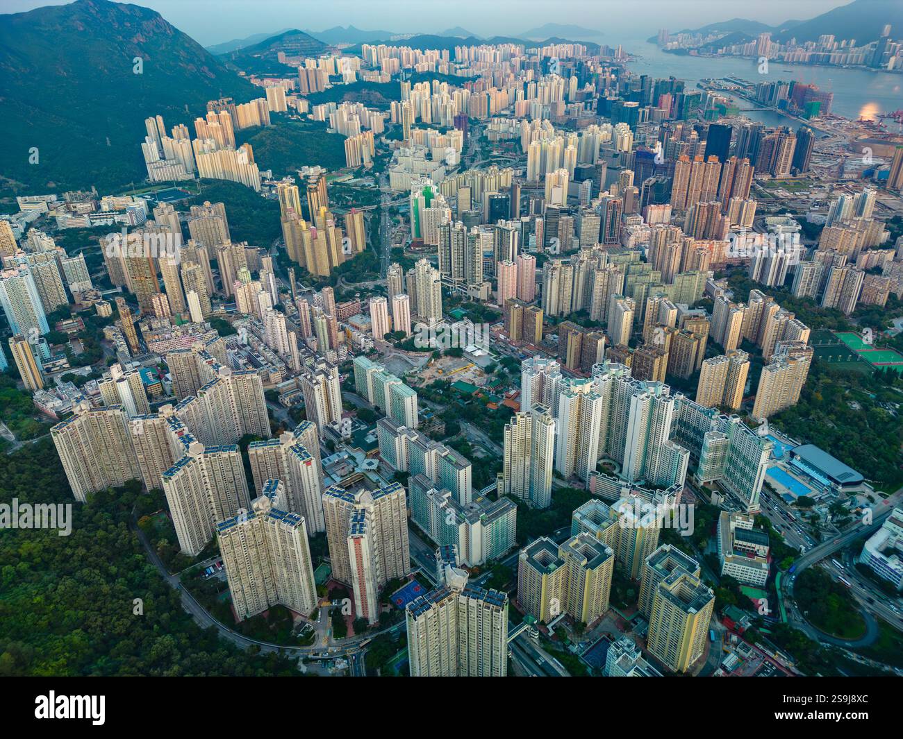 High rise apartment drone hi-res stock photography and images - Alamy