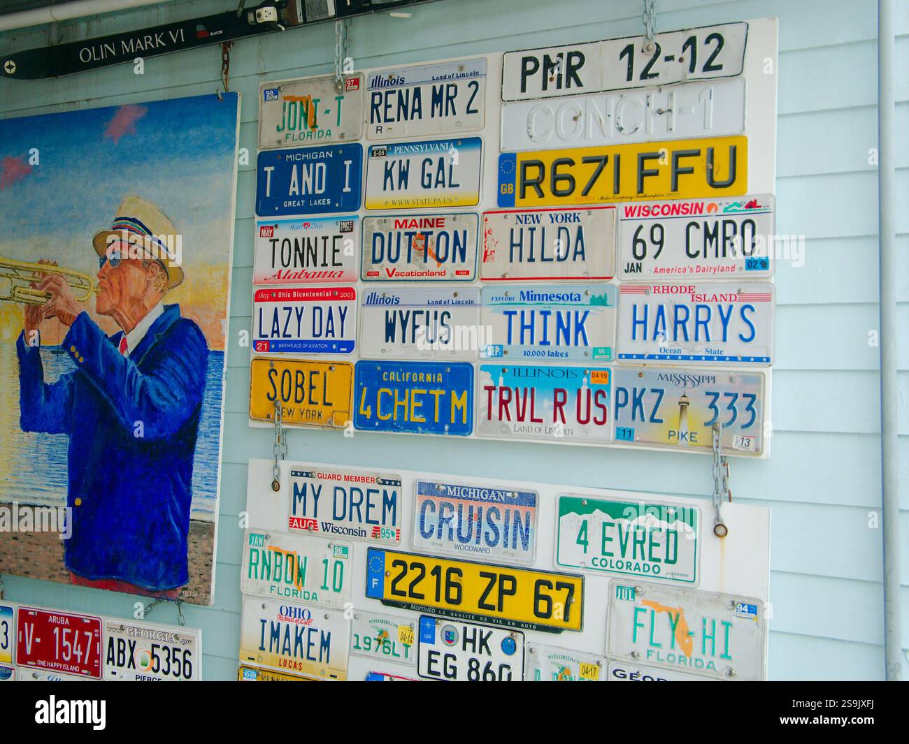 Multiple license plates from various states hi-res stock photography ...