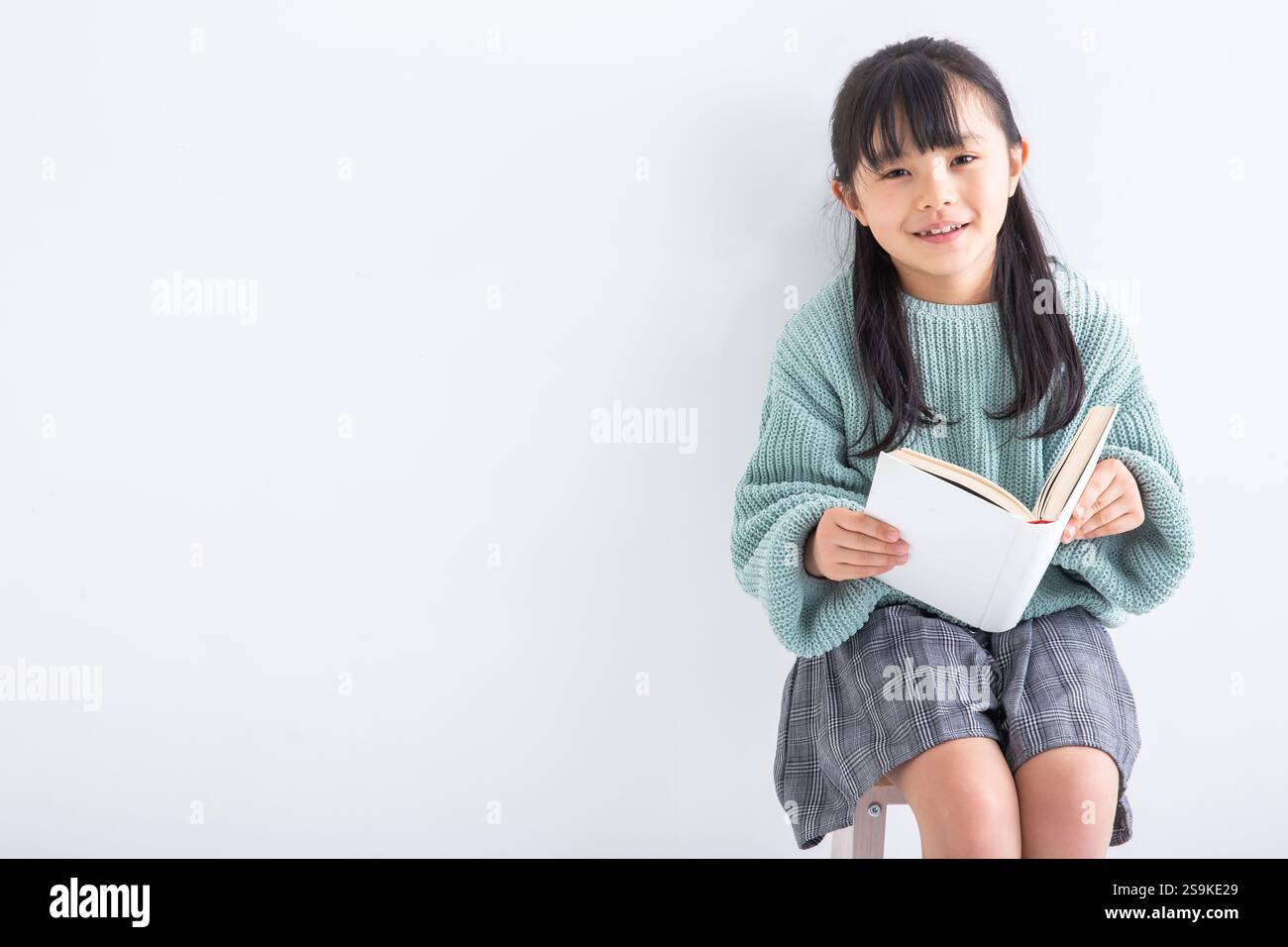 9 year old black girl hi-res stock photography and images - Alamy
